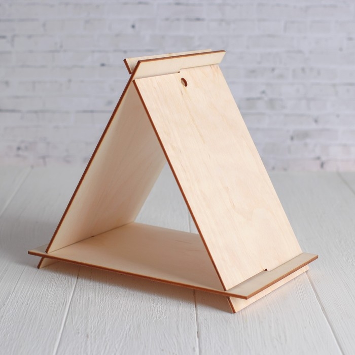 Деревянный скворечник - кормушка для птиц «Шалаш» Деревянный скворечник - кормушка для птиц «Шалаш»