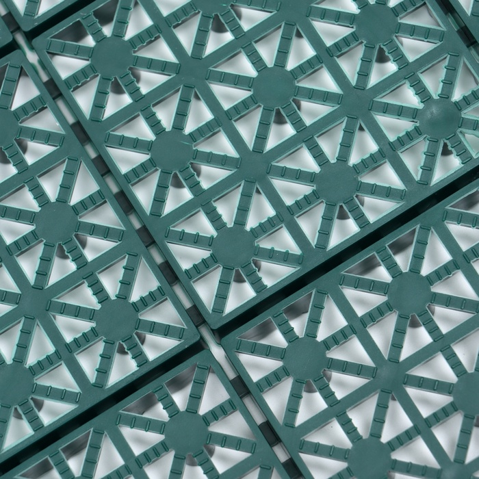 Универсальное покрытие POL-PLAST 30 х 30 см, зеленый, набор 9 шт Универсальное покрытие POL-PLAST 30 х 30 см, зеленый, набор 9 шт