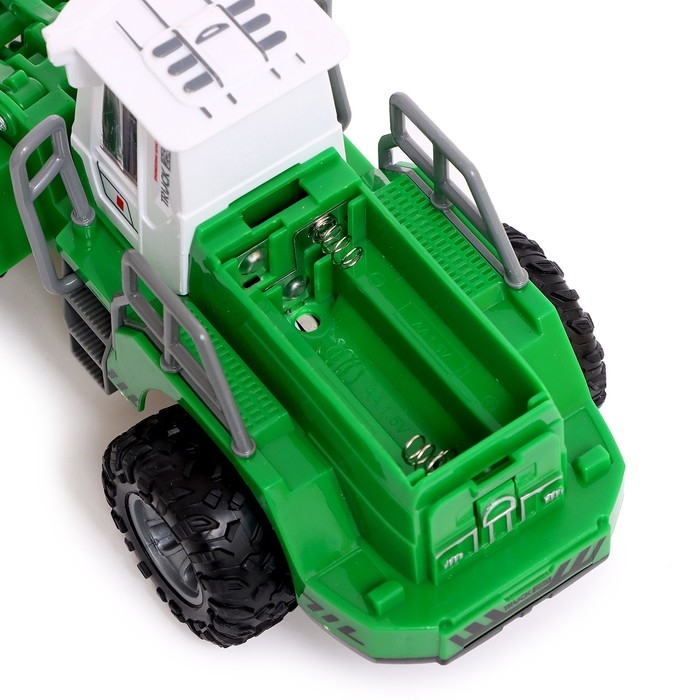 Экскаватор радиоуправляемый «Фермер», работает от батареек Экскаватор радиоуправляемый «Фермер», работает от батареек