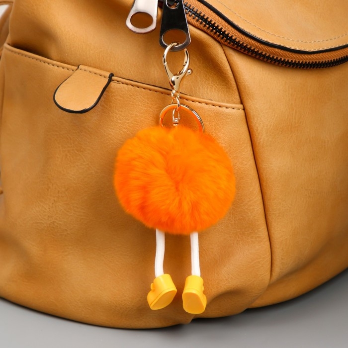 Пушистик на кольце с карабином  Пушистик на кольце с карабином "Чудик с длинными ножками в ботинках" оранжевый