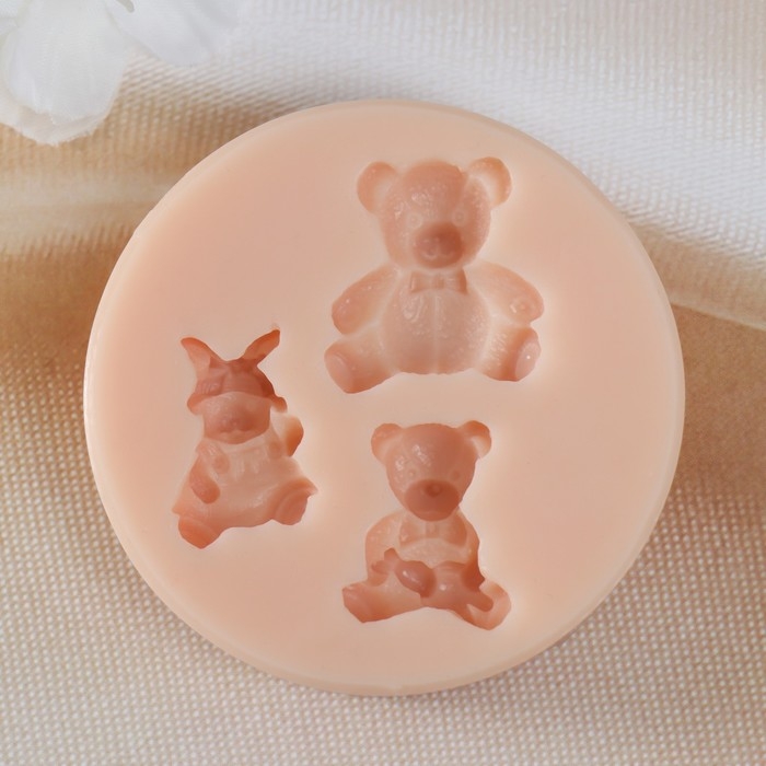 Молд силикон Молд силикон "Мишки и зайка"2,6х2,4х0,4 2,4х1,6х0,4 2,2х1,9х0,4 см