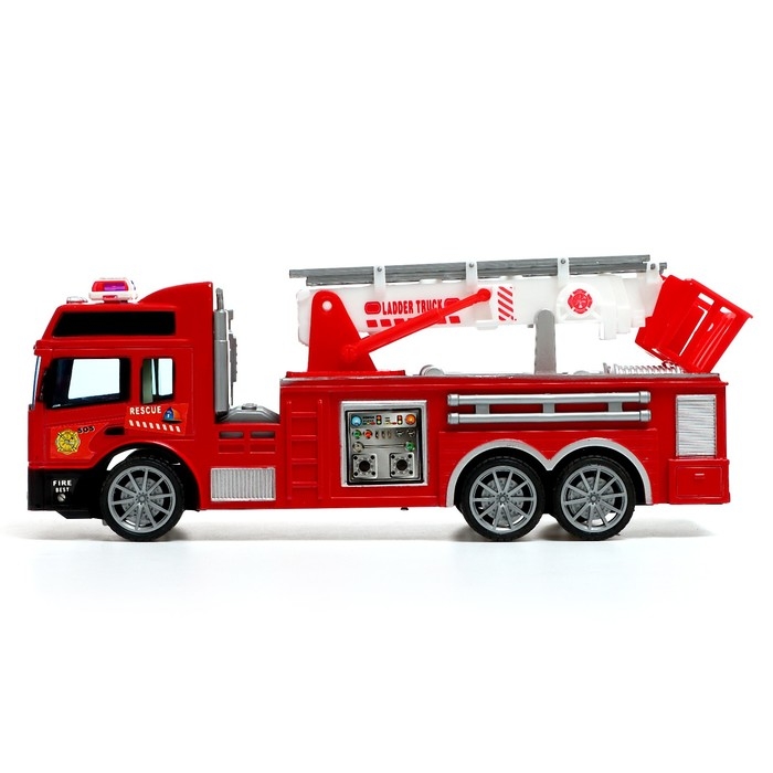 Машина радиоуправляемая «Пожарная», с выдвижной лестницей, работает от батареек Машина радиоуправляемая «Пожарная», с выдвижной лестницей, работает от батареек