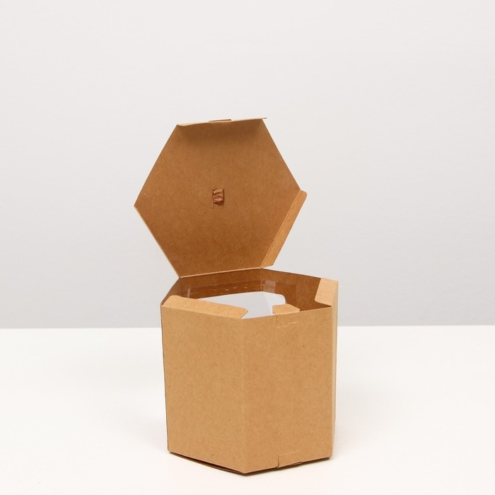 Коробка шестигранная, с окном, крафтвая, 13 х 13 х 13,5 см Коробка шестигранная, с окном, крафтвая, 13 х 13 х 13,5 см