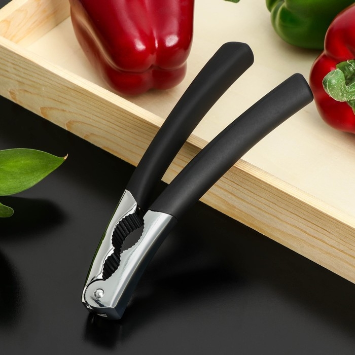 Орехокол Adagio, нержавеющая сталь, цвет чёрный Орехокол Adagio, нержавеющая сталь, цвет чёрный