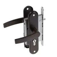 Замок врезной LOCKLAND RD005, с ручкой, B/S 55 мм, 4 ключа, цвет коричневый Замок врезной LOCKLAND RD005, с ручкой, B/S 55 мм, 4 ключа, цвет коричневый