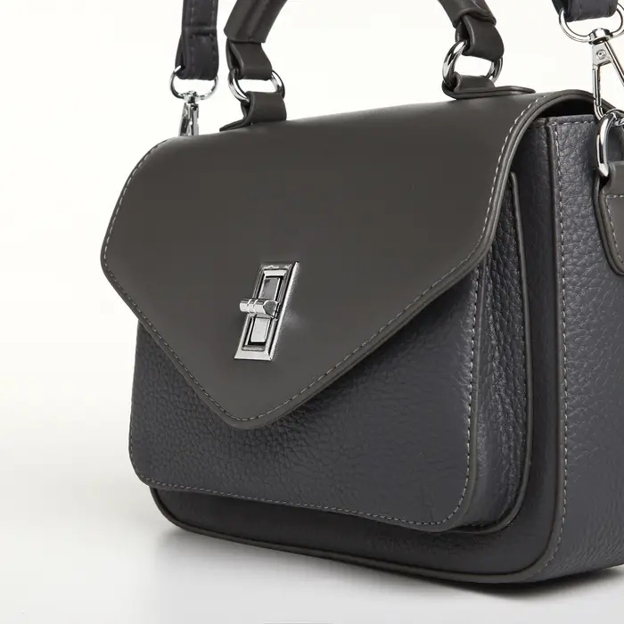 Сумка женская мессенджер TEXTURA на клапане, 24&times;7&times;16 см, тёмно-серая