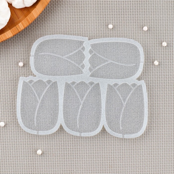 Силиконовый молд для леденцов и шоколада «Тюльпан», 5,5×4,5 см, цвет прозрачный Силиконовый молд для леденцов и шоколада «Тюльпан», 5,5×4,5 см, цвет прозрачный