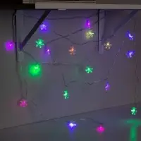 Гирлянда &laquo;Нить&raquo; 5 м с насадками &laquo;Снежинки большие&raquo;, IP20, прозрачная нить, 20 LED, свечение мульти (RG/RB), мигание, 220 В