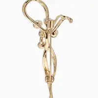 Брошь &laquo;Бантик&raquo;, жемчуг, цвет белый в золоте