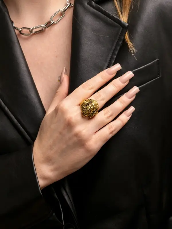 Кольцо &laquo;Перстень&raquo;, лев, цвет чернёное золото, безразмерное