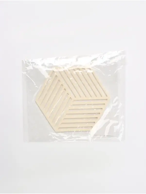 Подставка под горячее, под кружку, силикон 13&times;11.5&times;0.3 см, белая