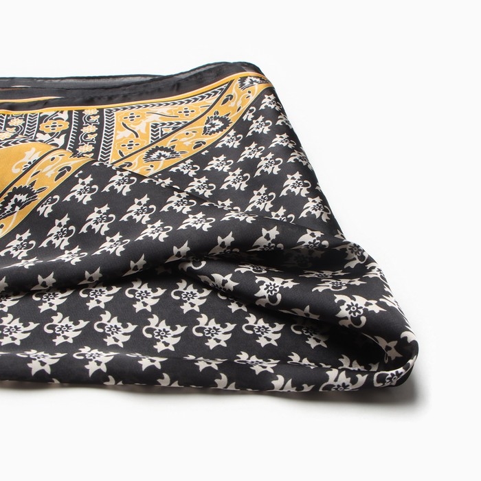 Платок женский MINAKU 70*70 см, черный Платок женский MINAKU 70*70 см, черный