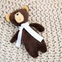 Мягкая игрушка Beastie Toys, мишка с белым шарфом