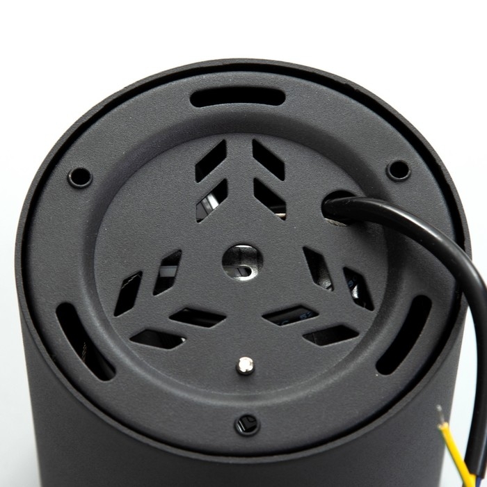 Светильник Светильник "Аква" LED 30Вт 4000К IP65 Ra92 черный 11,5х11,5х15,2см