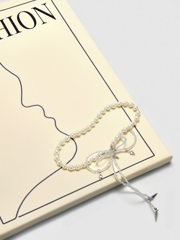 Бусы с жемчугом «Бантик» двойной, цвет белый в серебре, 37 см