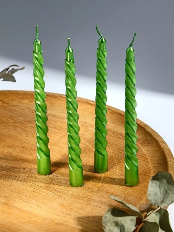 Свечи витые Свечи витые "С Новым годом. Конь и пуансеттия", 4 шт, 6,8 х 16 х 2 см