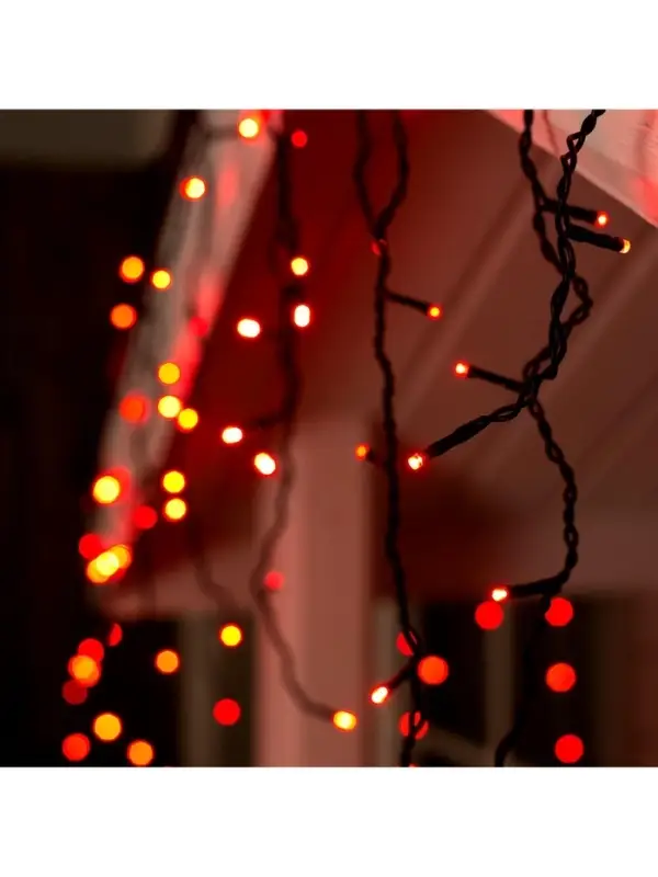 Гирлянда &laquo;Бахрома&raquo; 4&times;0.6 м, IP44, тёмная нить, 180 LED, свечение красное, 8 режимов, 220 В