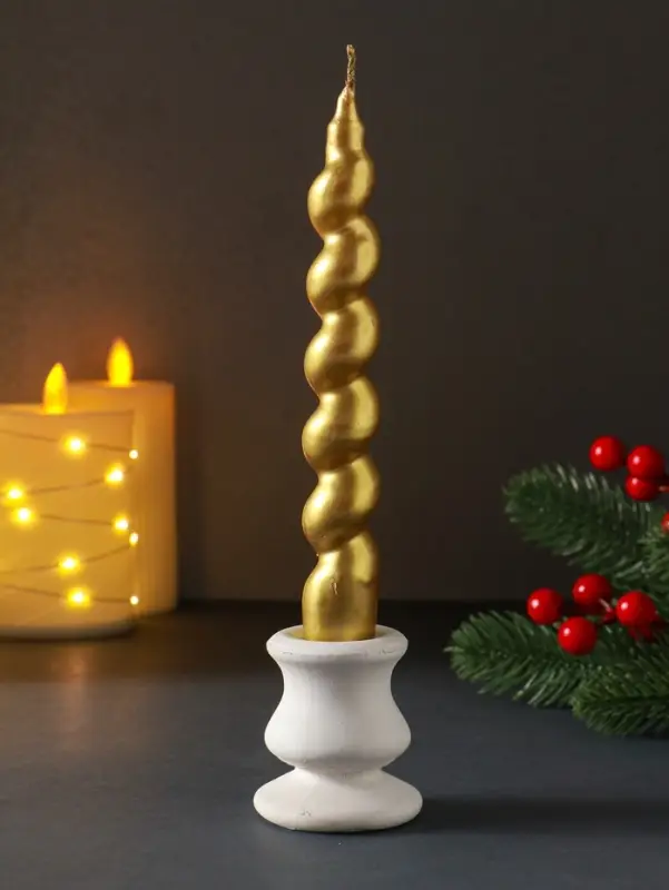 Свеча витая Свеча витая "LUXURY" 25*180 мм, лакированная, золото