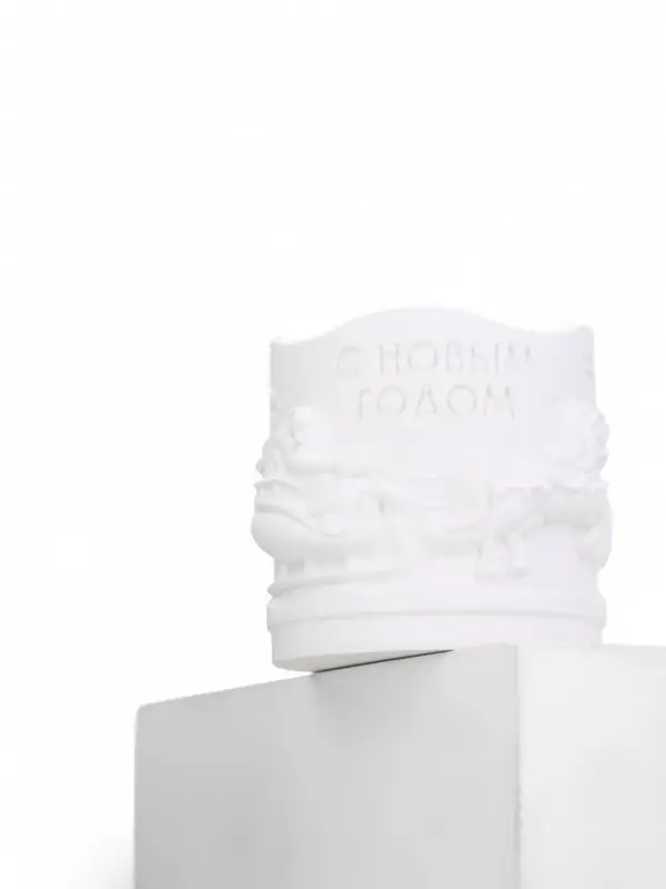 Свеча ароматическая гипс «Новый год», аромат сандал