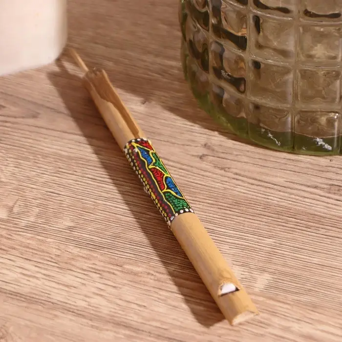 Сувенирный музыкальный инструмент "Свисток из бамбука с узором" МИКС 17х1,5х1,5 см