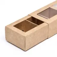 Коробка с обечайкой с окном «под 3 конфеты» 13×5×3.3 см, крафт