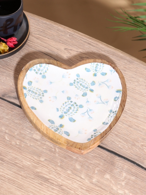 Блюдо в форме сердца &laquo;Черепаха и цветы&raquo;, дерево манго, 20.5&times;20&times;2.3 см