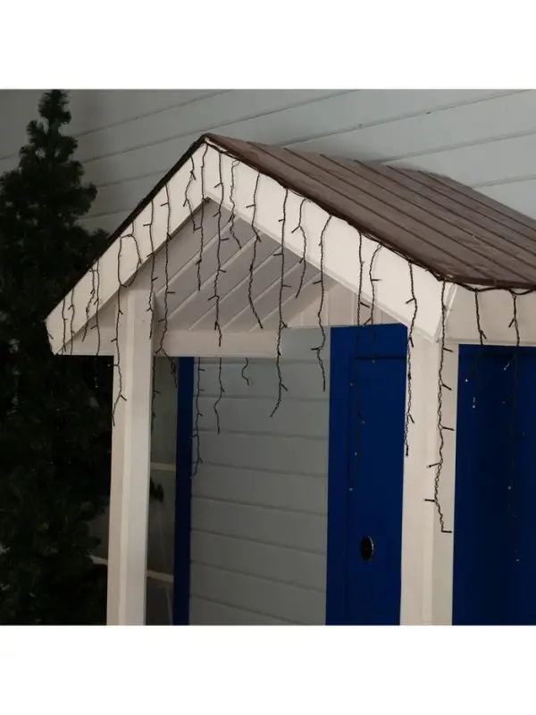 Гирлянда &laquo;Бахрома&raquo; 3&times;0.6 м, IP44, УМС, тёмная нить, 160 LED, свечение жёлтое, мерцание белым, 220 В