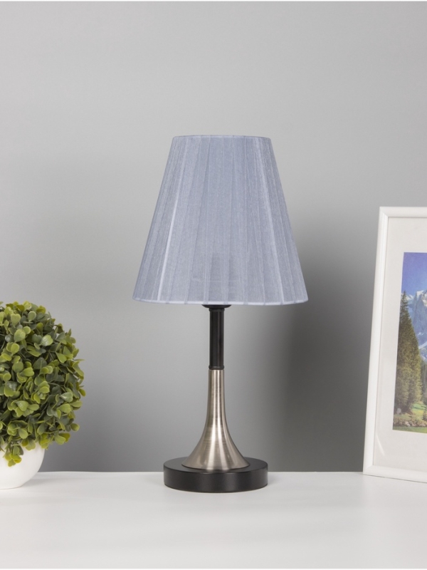 Лампа настольная BayerLux Лампа настольная BayerLux "Рита" 1х40Вт Е27 черный/серебро/серый 20х20х40см