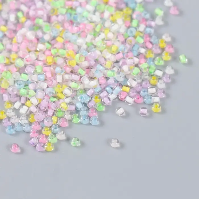 Бисер стекло 12/0  Бисер стекло 12/0 "Прозрачный. Цветная серединка. Конфеты" 10 гр