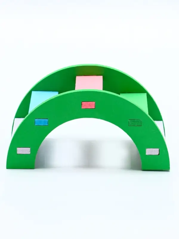 Лесенка для грызунов с цветными ступеньками, зеленый Лесенка для грызунов с цветными ступеньками, зеленый