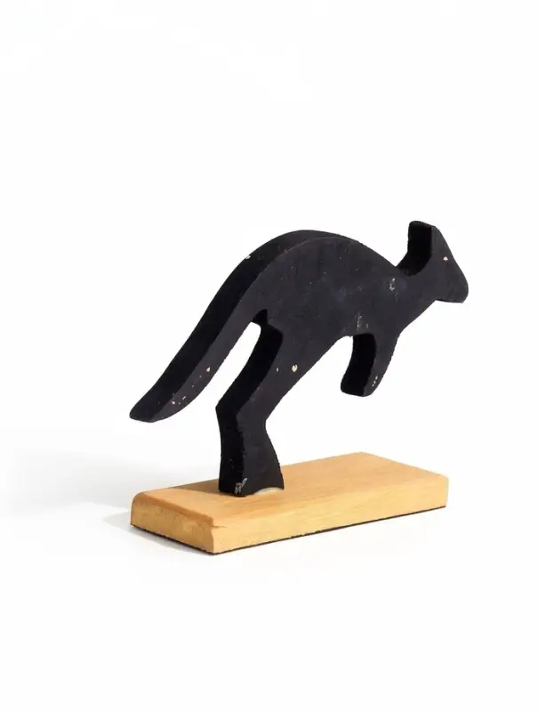 Фигурка &laquo;Кенгуру&raquo;, на подставке, дерево, 11&times;4&times;8 см