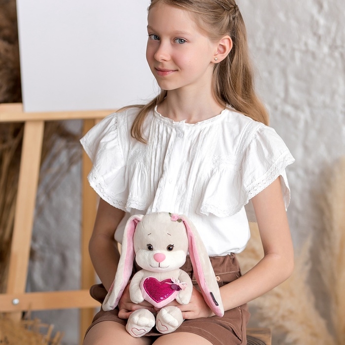 Мягкая игрушка  Мягкая игрушка "Зайка с розовым сердцем", 20 см JL-MRT-08202301-20