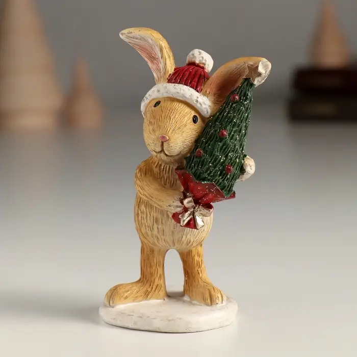 Фигурка полистоун &laquo;Зайка в шапке с ёлочкой&raquo;, 5&times;4.5&times;10 см
