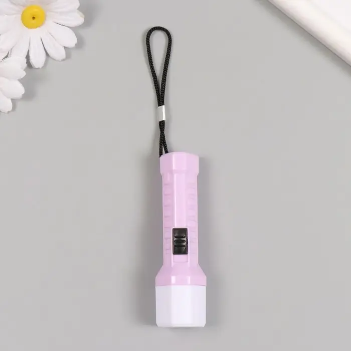 Фонарик брелок для ключей на кольце «Зефирный», LR44×3 шт., 2.5×2.7×9.5 см, МИКС Фонарик брелок для ключей на кольце «Зефирный», LR44×3 шт., 2.5×2.7×9.5 см, МИКС