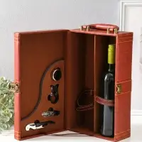 Шкатулка дерево, кожзам под 2 бутылки "Гладкая кожа" коричневая 4 предмета 34,5х20х12 см