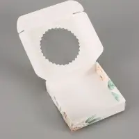 Коробка подарочная самосборная с окном &laquo;Счастливых моментов&raquo;, 11.5&times;11.5&times;3 см