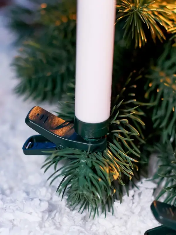 Светодиодные &laquo;Свечи на прищепках&raquo; 10 см, набор 10 шт., 10 LED, от батареек АААх10, пульт, свечение тёплое белое