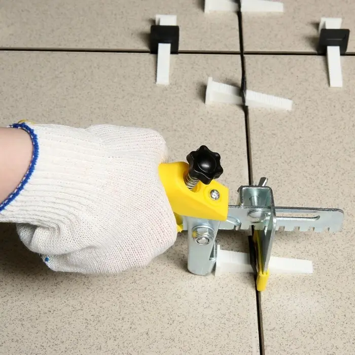 Клещи для системы выравнивания плитки ТУНДРА, пластиковые рукоятки, 230 мм