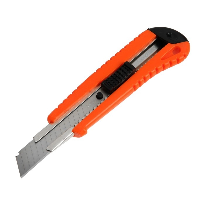 Нож универсальный ЛОМ, пластиковый корпус, металлическая направляющая, 18 мм Нож универсальный ЛОМ, пластиковый корпус, металлическая направляющая, 18 мм