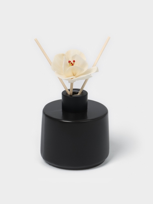 Дозатор и диффузор на подставке Дозатор и диффузор на подставке "Smart"