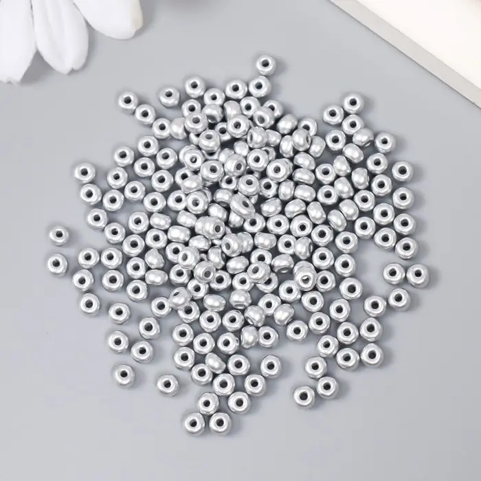 Бисер стекло 6/0  Бисер стекло 6/0 "Серебряный" 15 гр