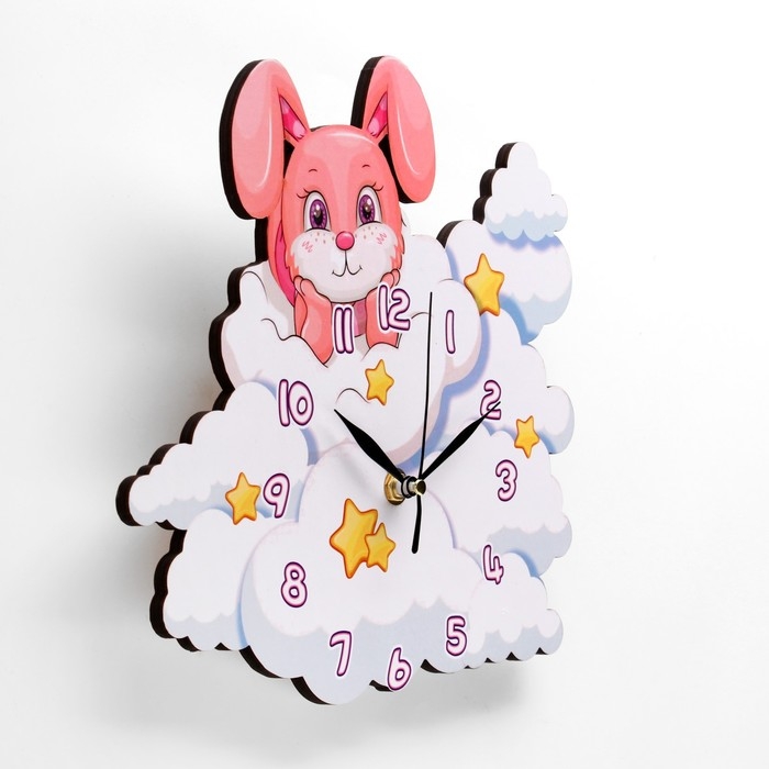 Часы настенные интерьерные  Часы настенные интерьерные "Зайчик на облаке",  23 х 25.5 см