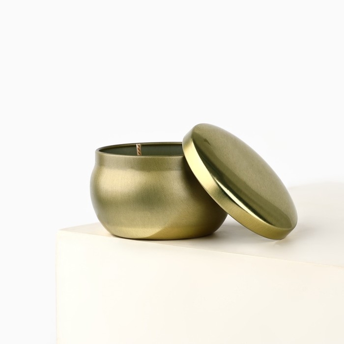 Новогодняя ароматическая свеча в банке «Новый год: Богатство», аромат ваниль, 6 х 6 х 4 см. Новогодняя ароматическая свеча в банке «Новый год: Богатство», аромат ваниль, 6 х 6 х 4 см.