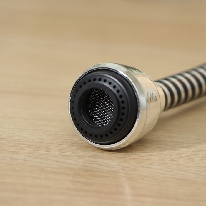 Поворотная насадка на кран Доляна «Флекс Фикс», d=1,5 см, с изменяемым углом наклона и интенсивностью струи, с сеткой Поворотная насадка на кран Доляна «Флекс Фикс», d=1,5 см, с изменяемым углом наклона и интенсивностью струи, с сеткой