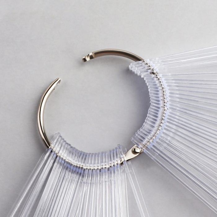 Палитра для лаков на кольце, 50 ногтей, форма овал, цвет прозрачный Палитра для лаков на кольце, 50 ногтей, форма овал, цвет прозрачный