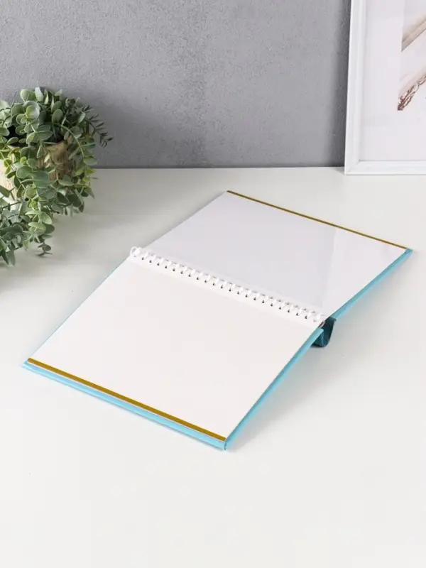 Фотоальбом 10 магнитных листов Фотоальбом 10 магнитных листов "Веселый лисенок" 23X28см, пер-т внутр.спираль