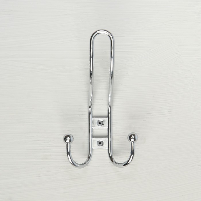 Крючок мебельный ТУНДРА TKT002, трехрожковый, хром Крючок мебельный ТУНДРА TKT002, трехрожковый, хром