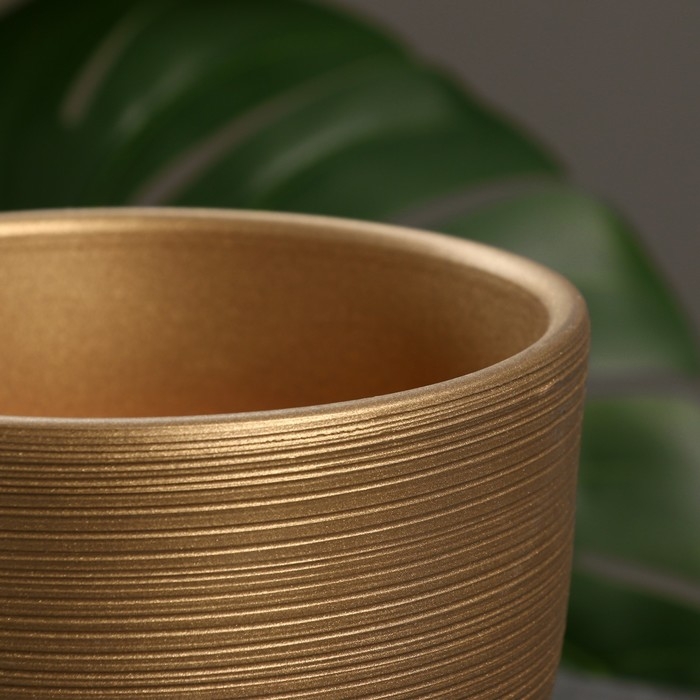 Горшок цветочный Горшок цветочный "Амелия" золотой, 2,4 л