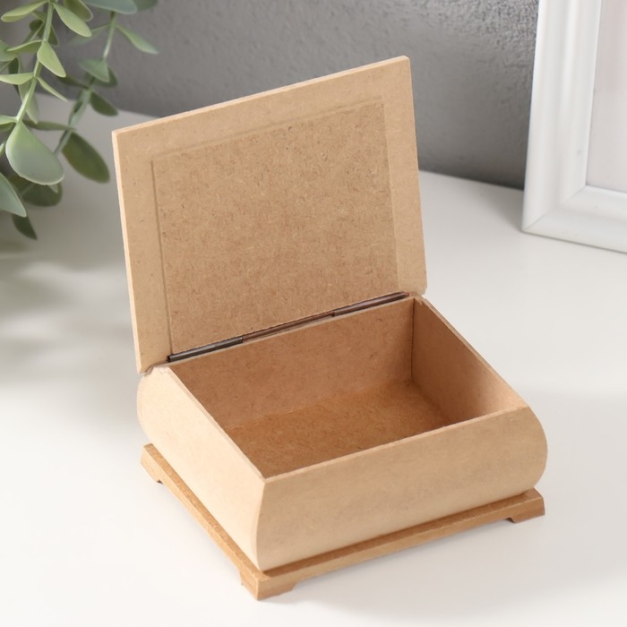 Шкатулка для декора 8х10х4 см Шкатулка для декора 8х10х4 см