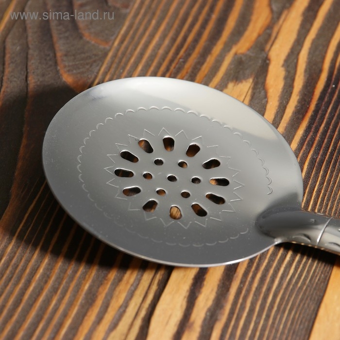 Шумовка для казана узбекская 40см, с деревянной ручкой Шумовка для казана узбекская 40см, с деревянной ручкой